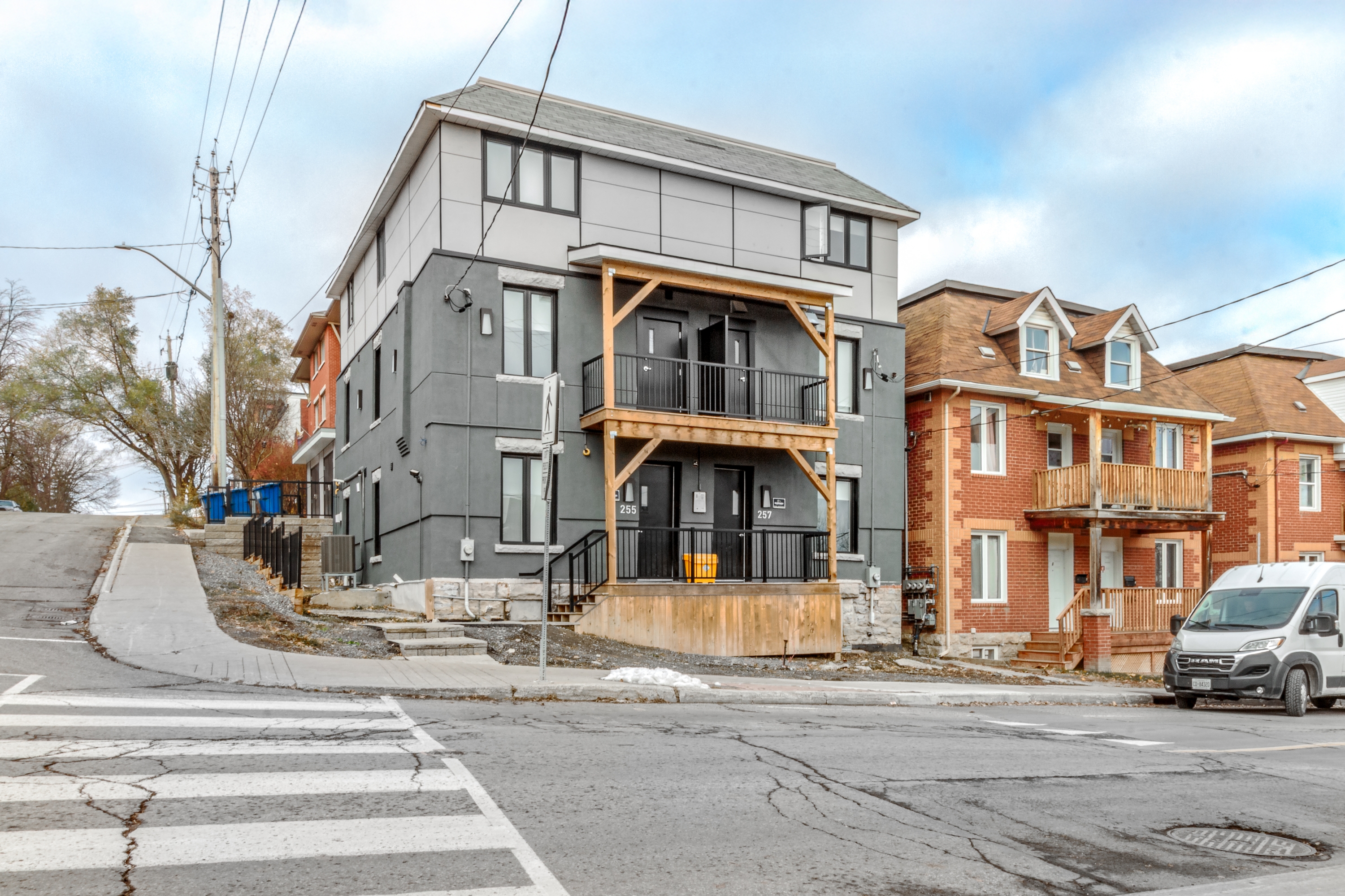 255 Somerset Street East - 10