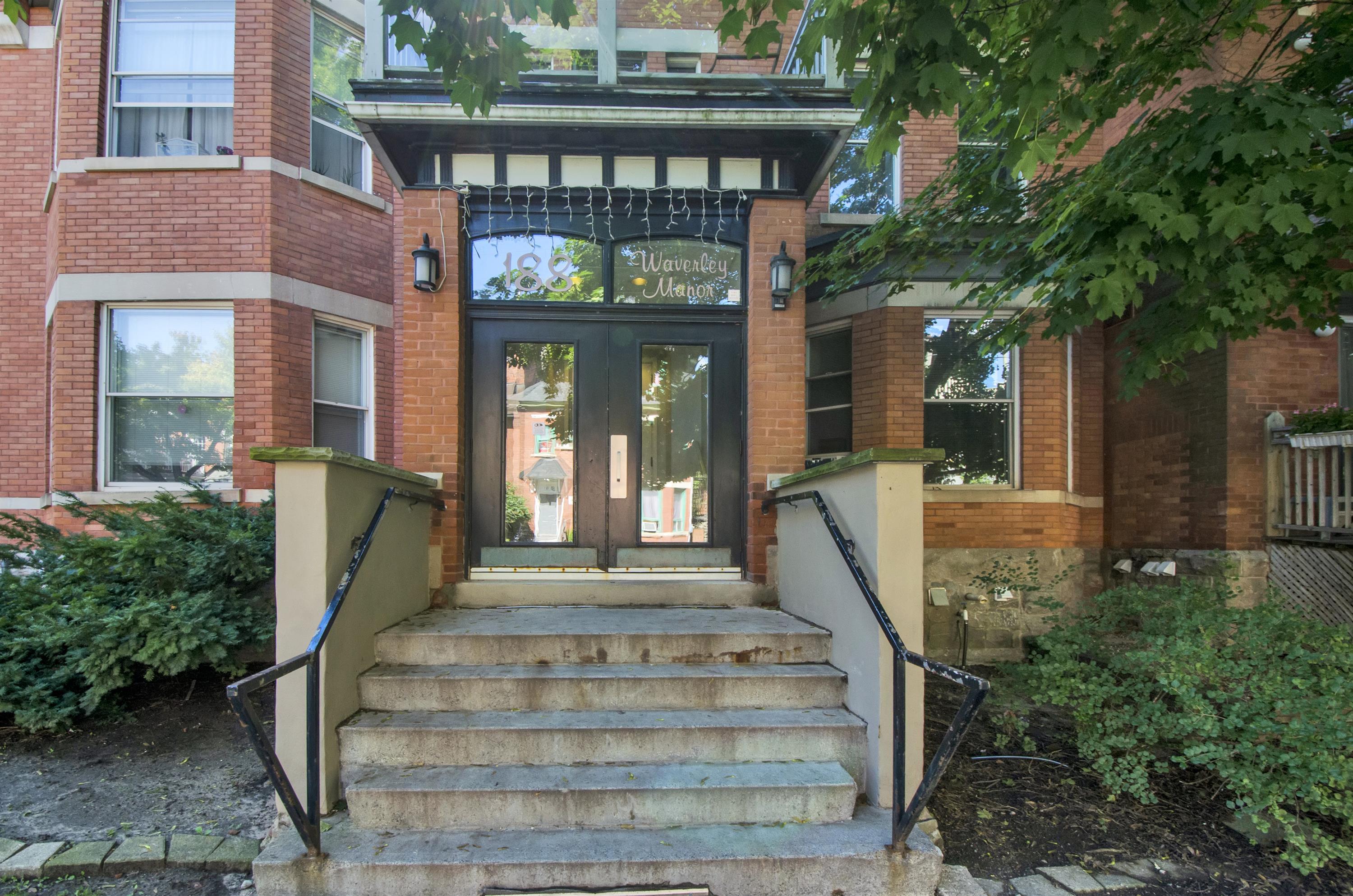 188 Waverley Street - 203