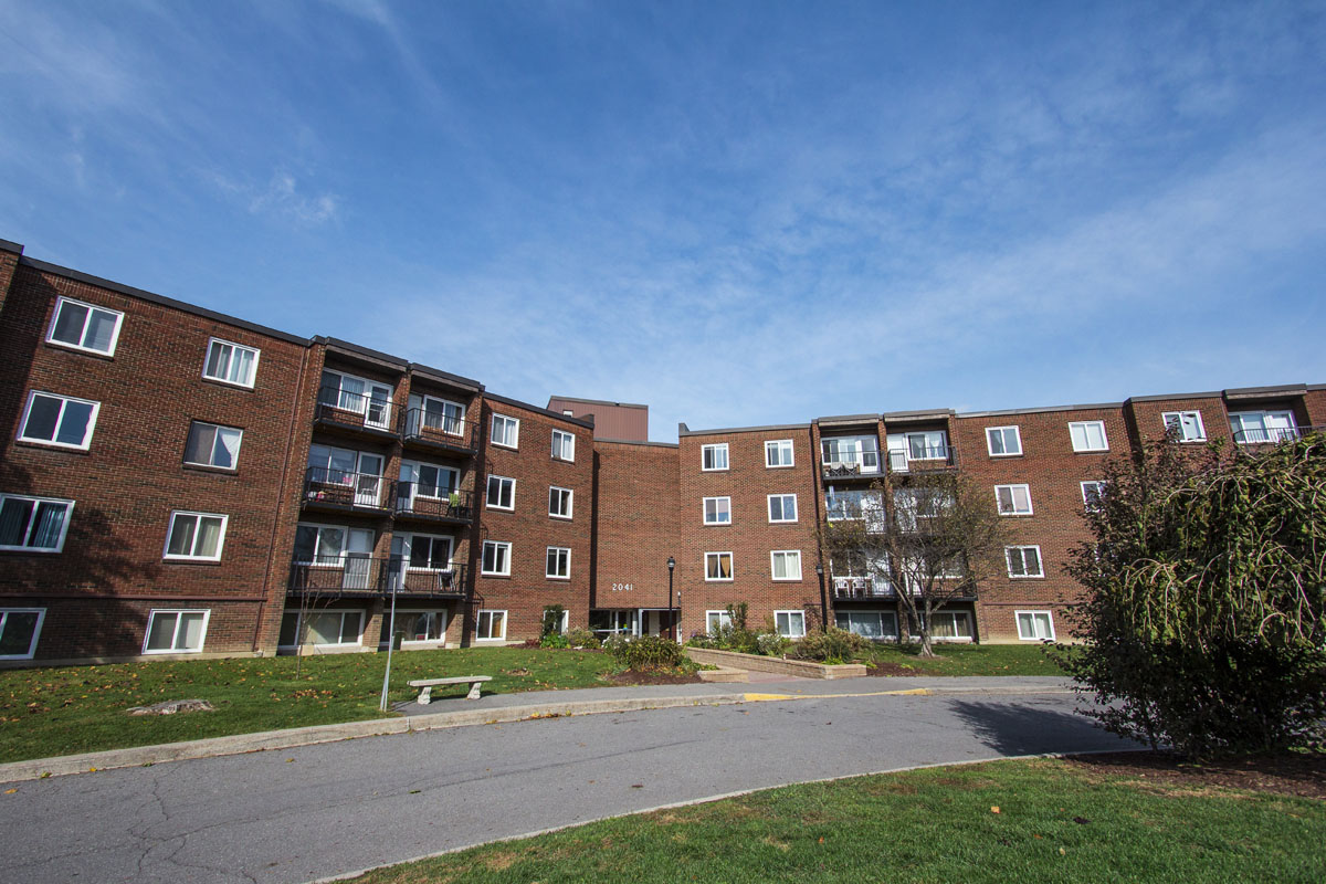 Property main image