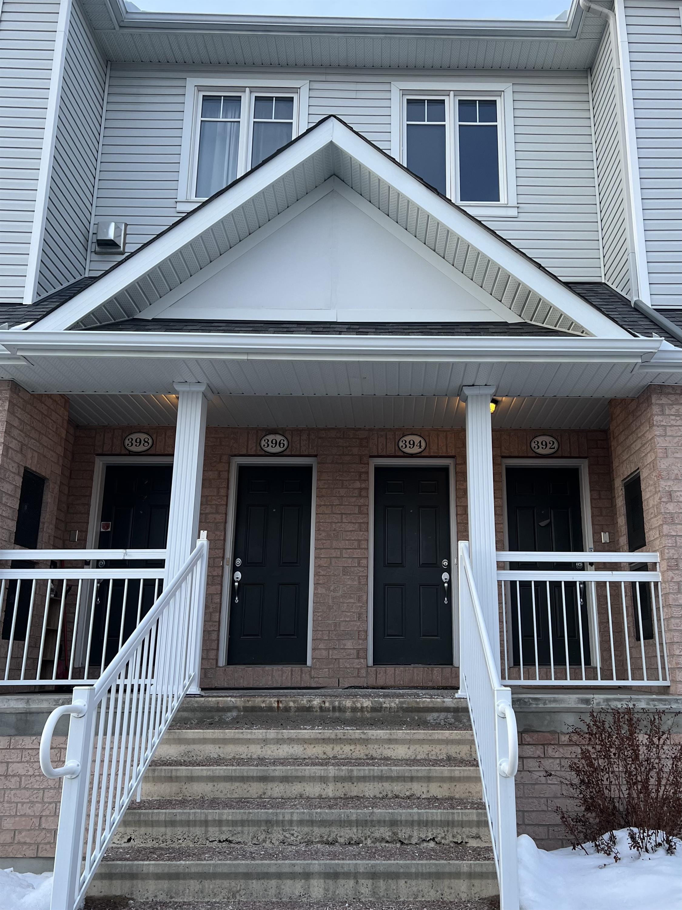 394 Galston Private