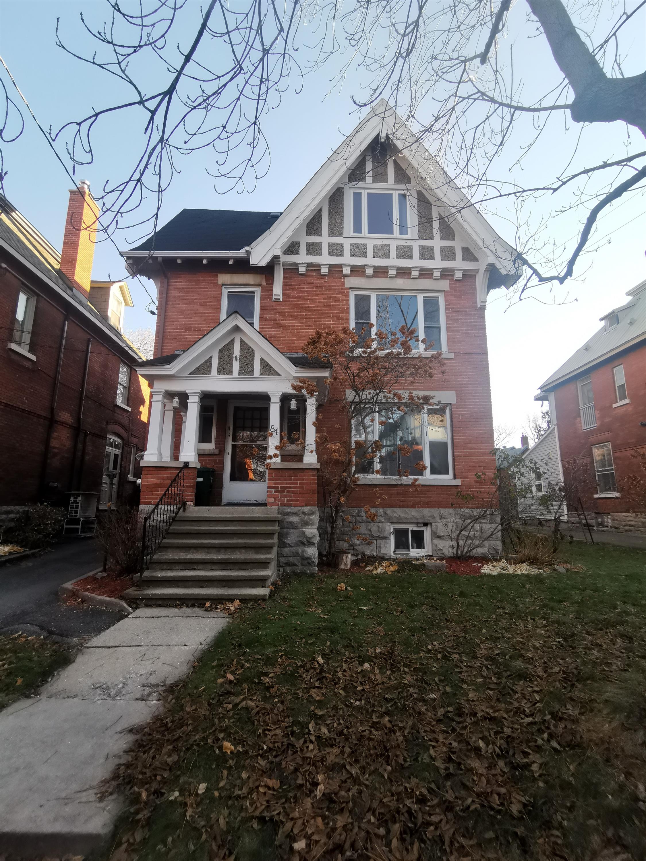 84 Fourth Avenue - 2