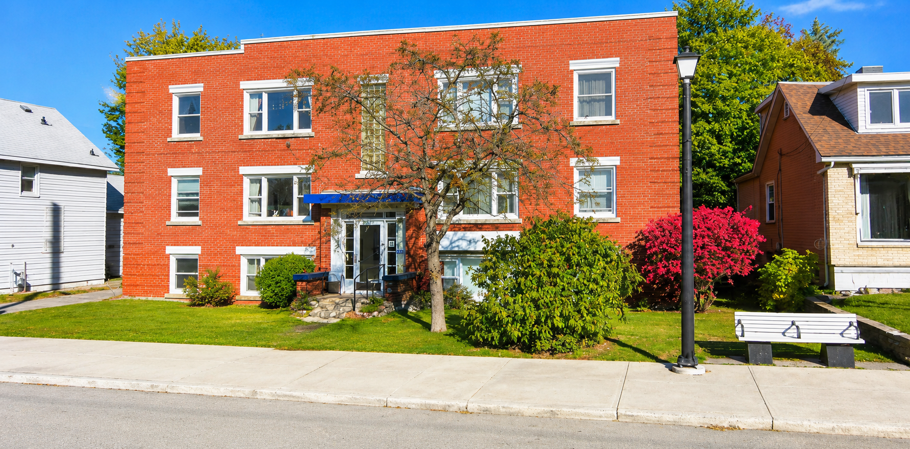 Property main image