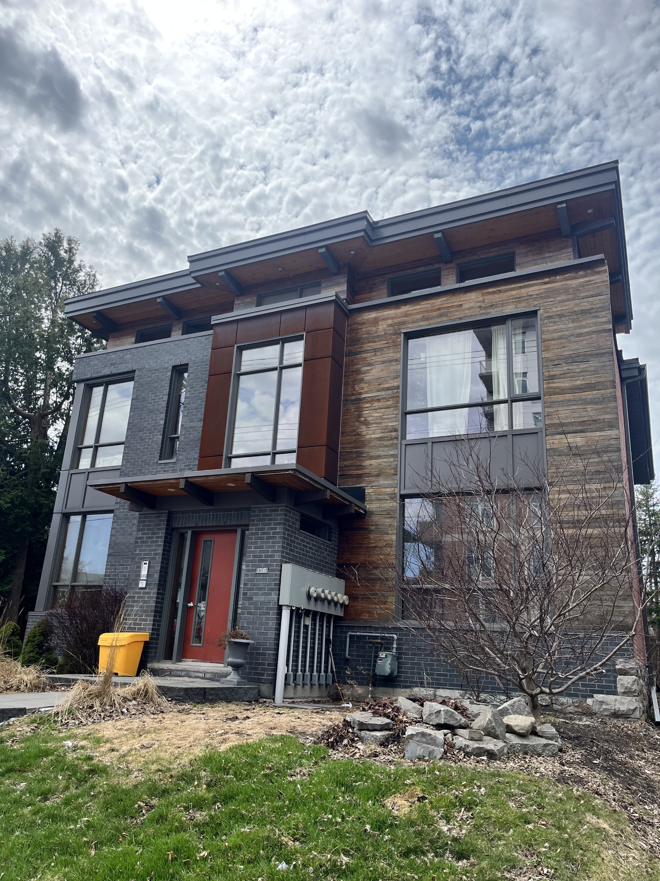136 Holland Avenue - 3