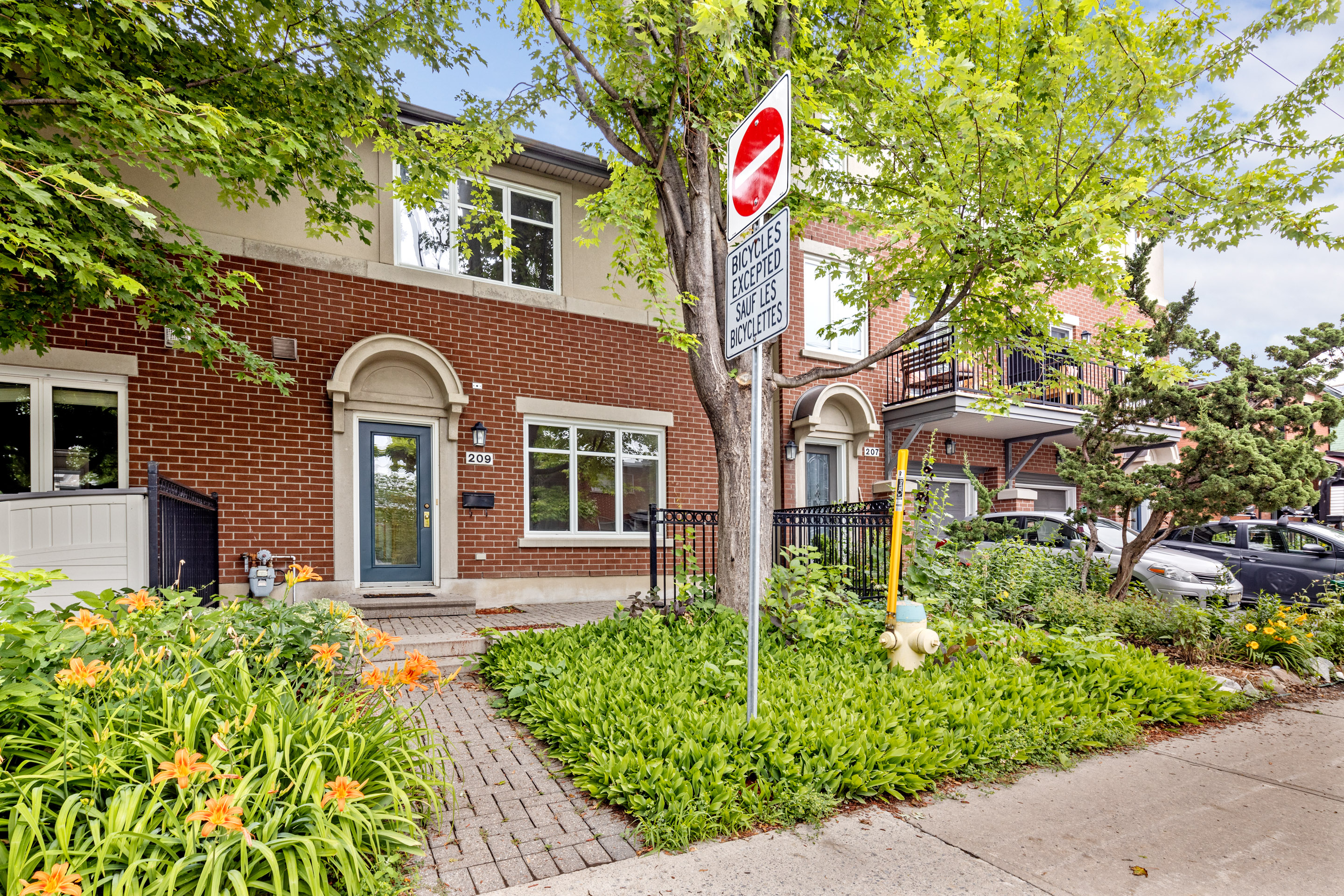 209 Hopewell Avenue - 1