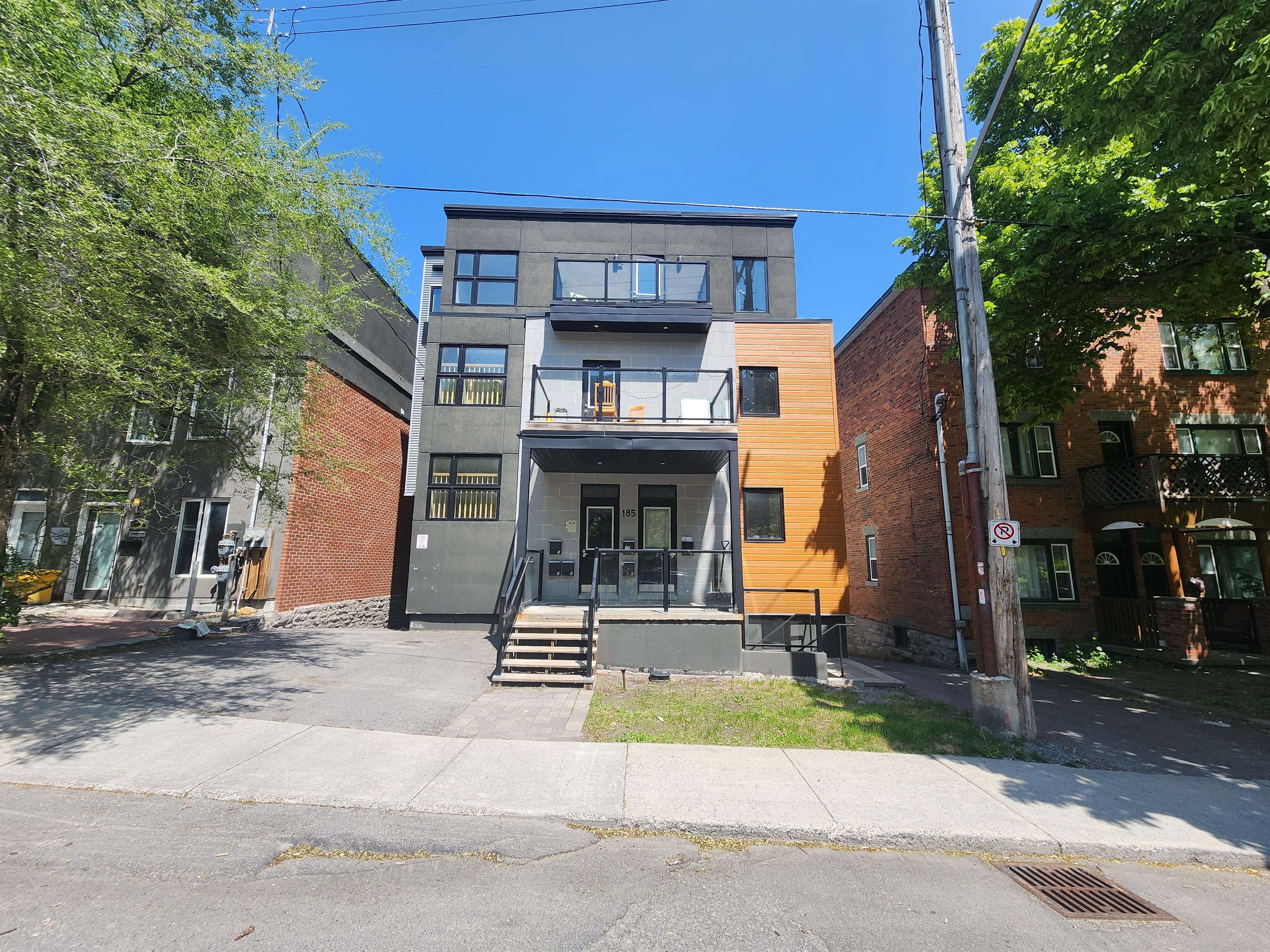185 Henderson Avenue - Unit 7