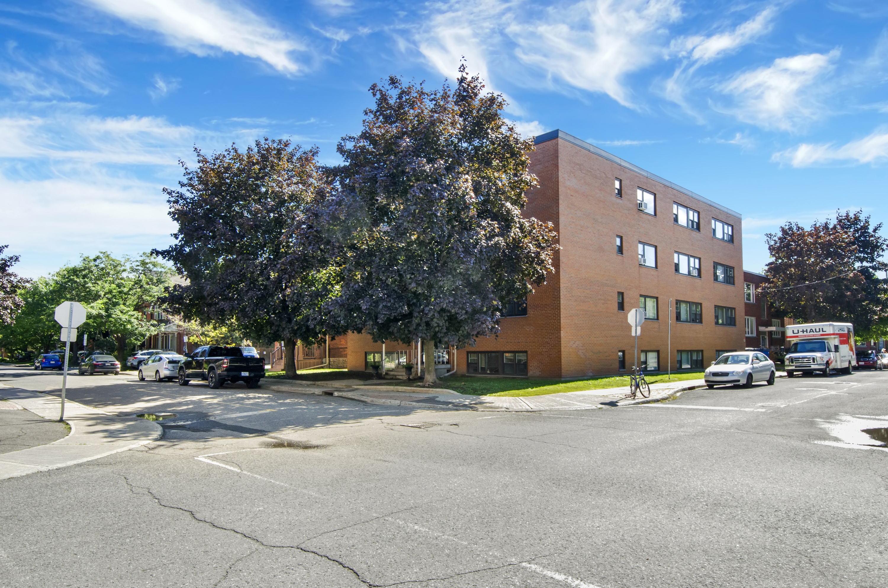 100 Waverley Street - 206