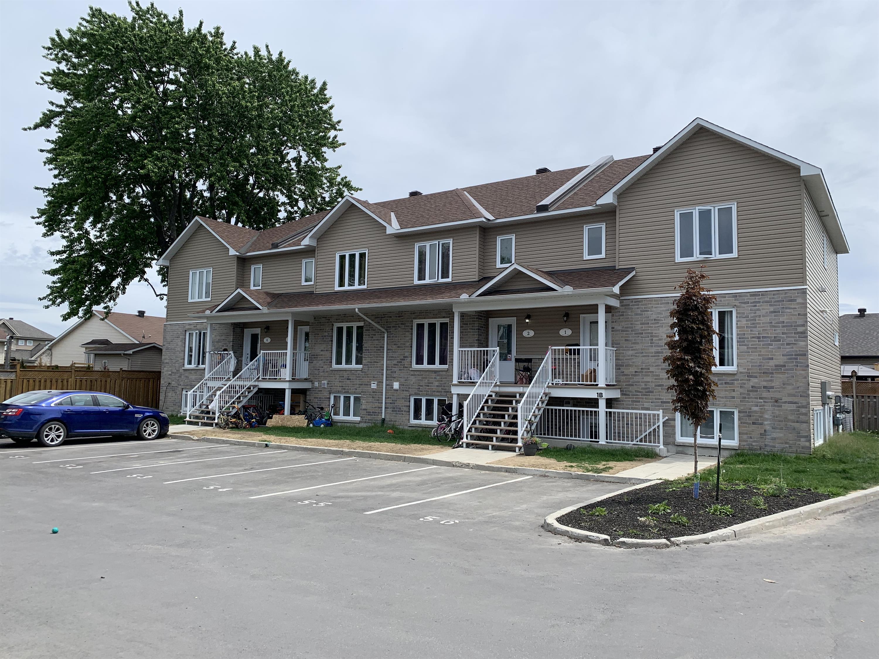500 Ovana Crescent - 3