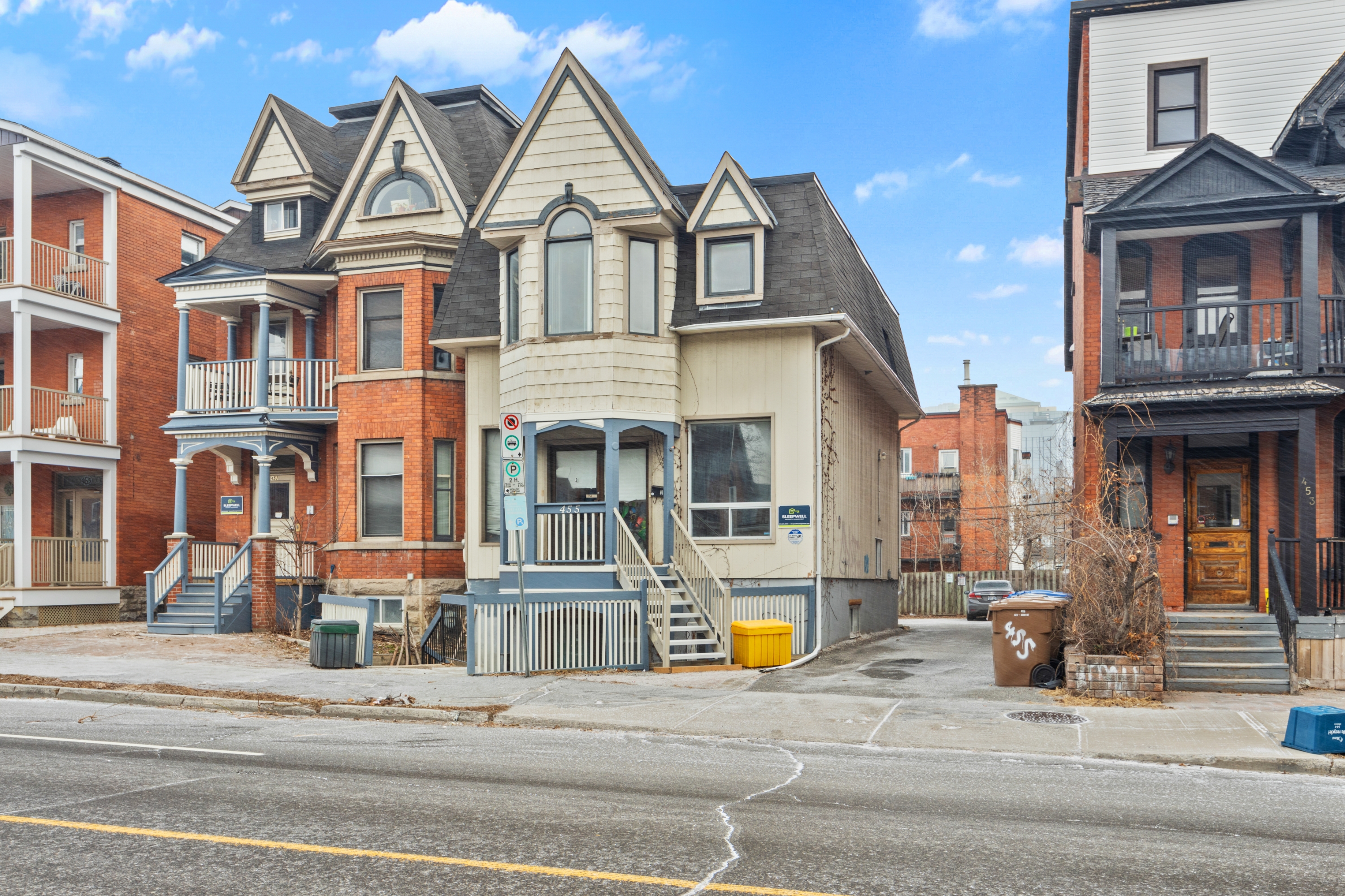 2 - 455 Somerset Street W
