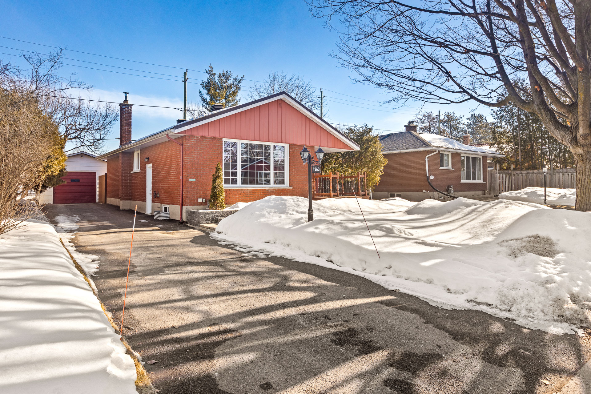 1263 Cobden Road
