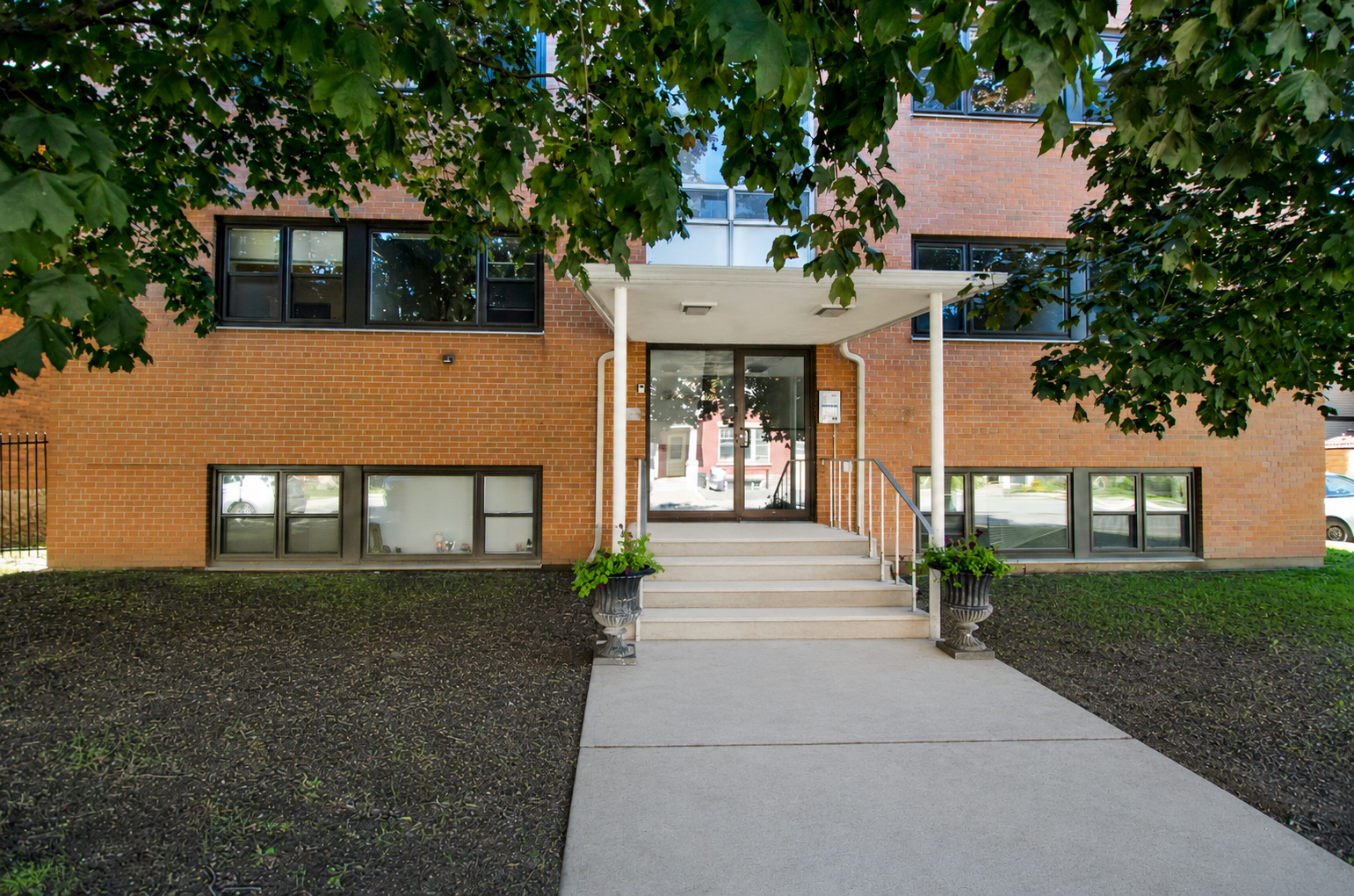100 Waverley Street - 3