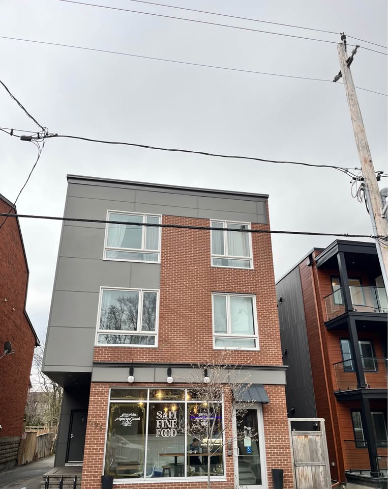 296 Rue Somerset Street East - 2